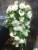 Bouquet de mariée blanc et vert retombant